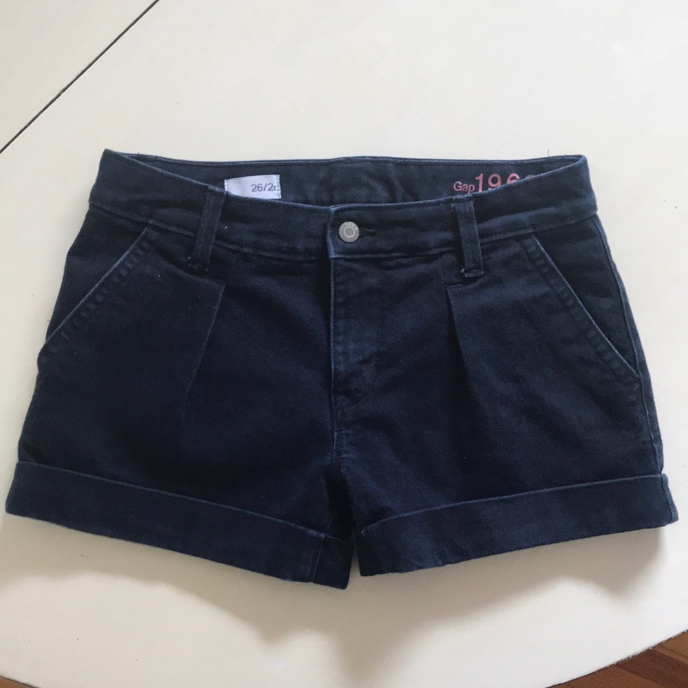 Gap cuffed denim jean shorts pleats 2 26 stretchy